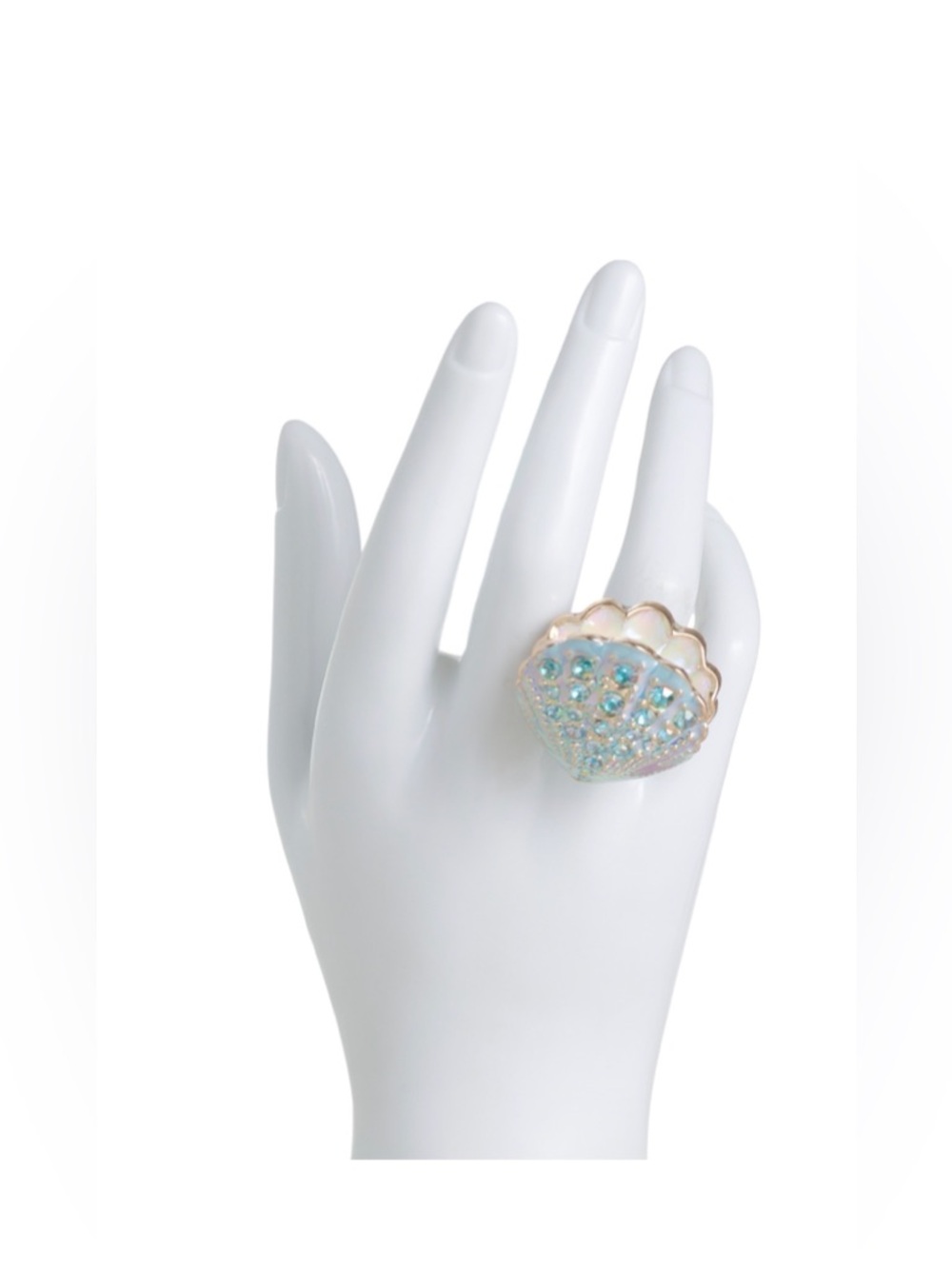 🩶BETSEY JOHNSON CRYSTAL CLAM SHELL GOLD PLATED STRETCH RING - NWT🩶